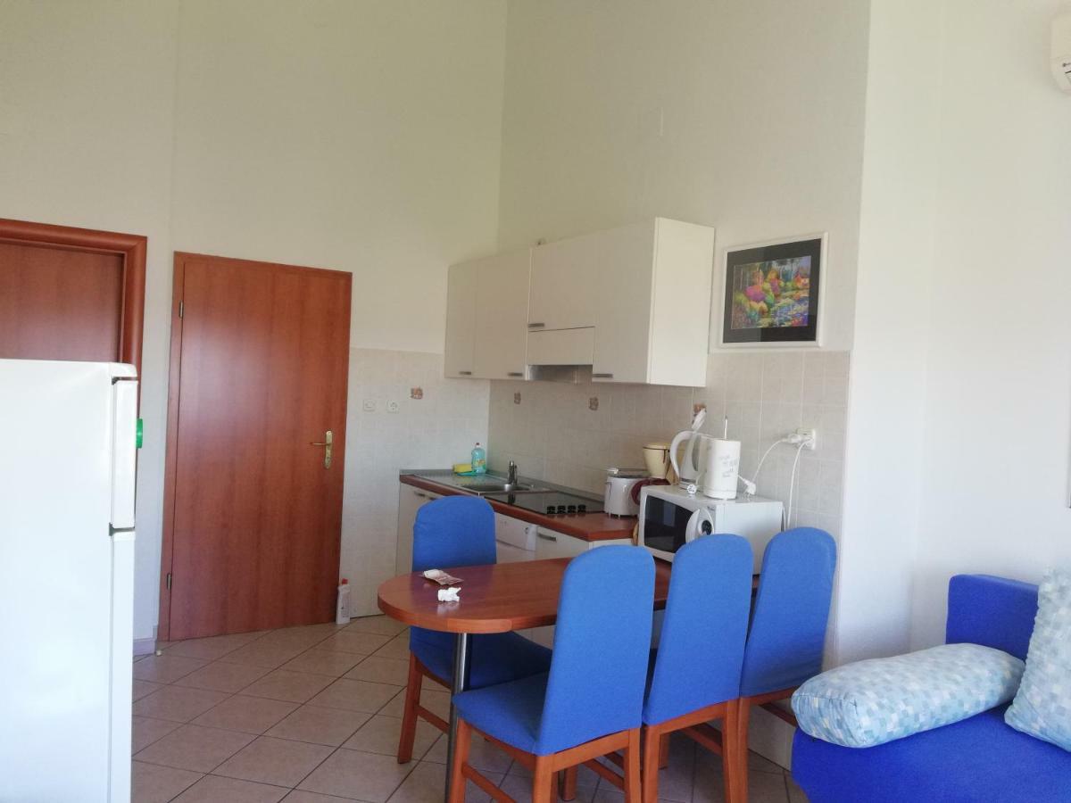 Apartmani Marija Primošten Exterior foto